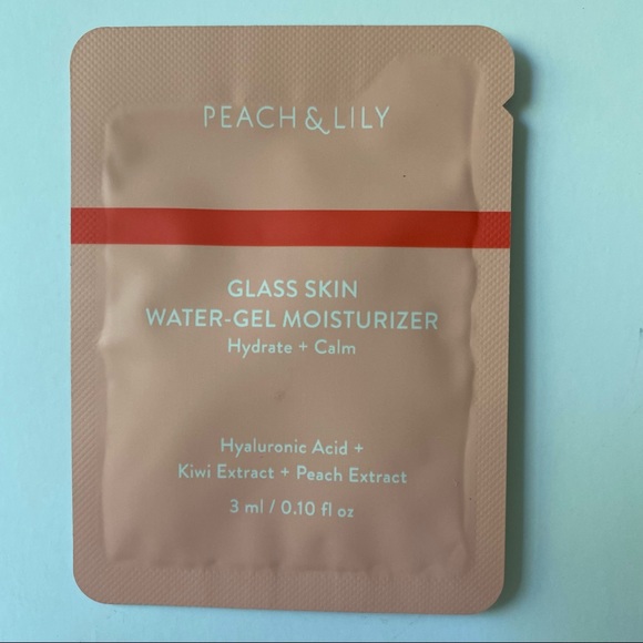 Skincare Sampler 12 Pieces! New and Unopened! - Picture 8 of 14